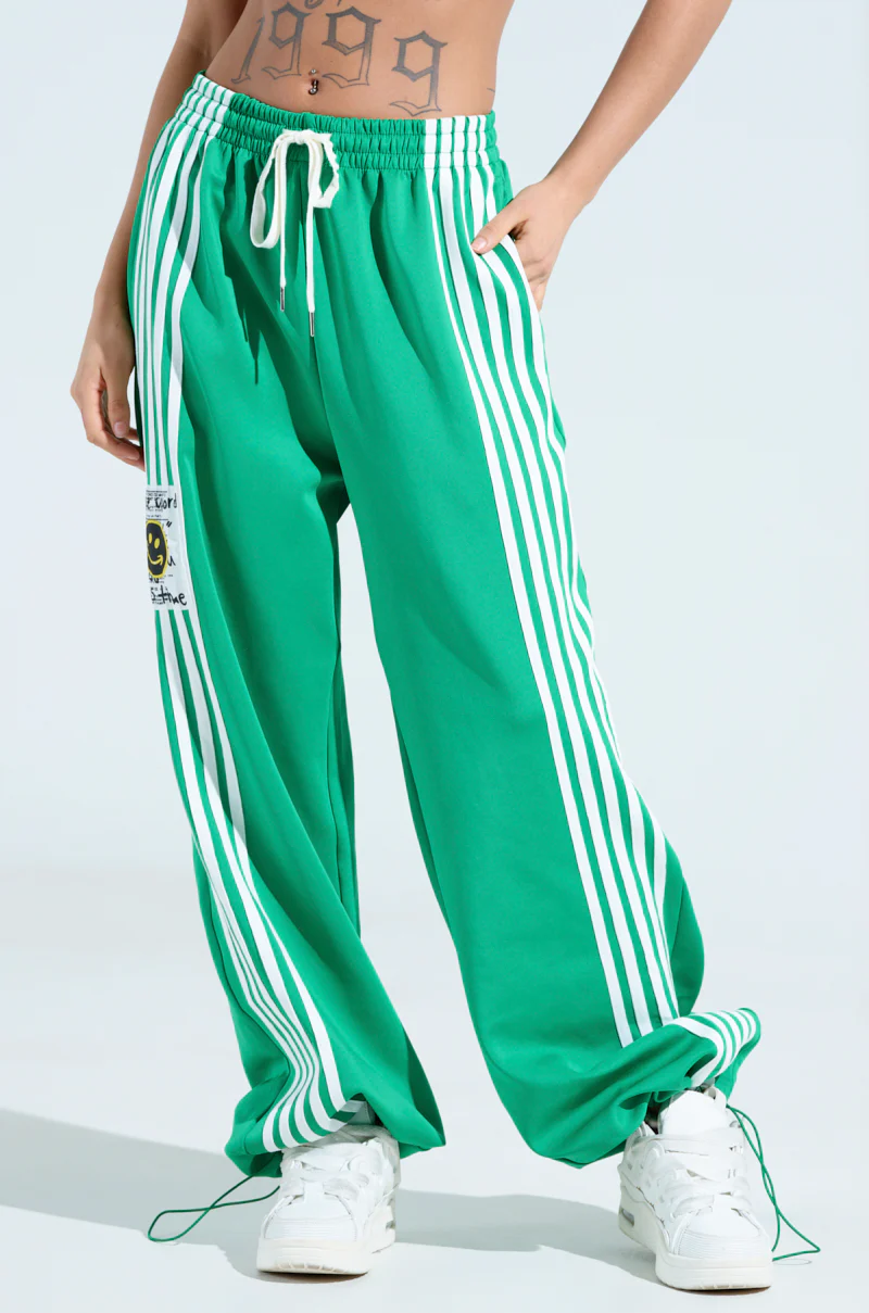 JUMP AROUND WIDE LEG JOGGER IN GREEN - Image 3