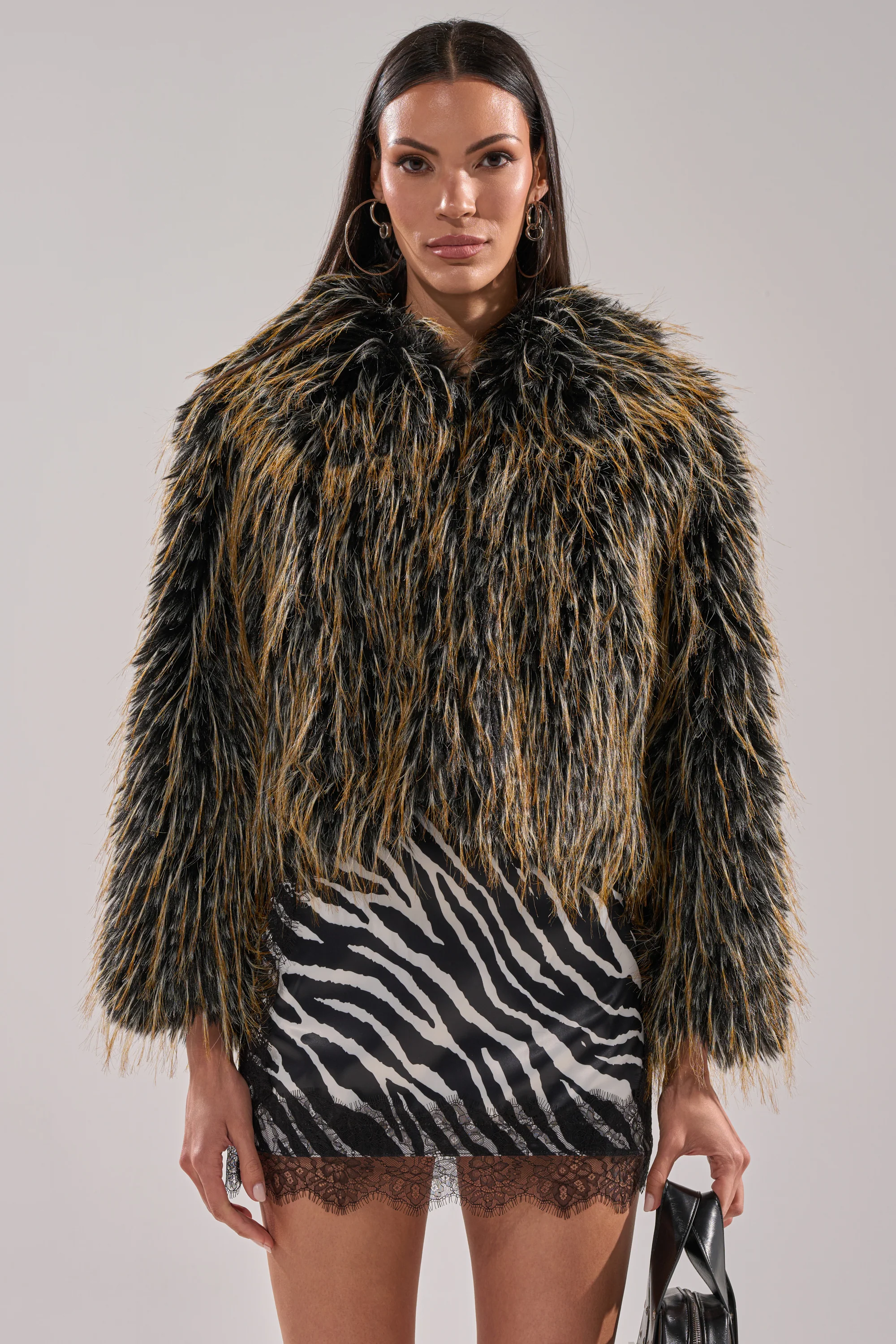 JUPITER FAUX FUR COAT - Image 4