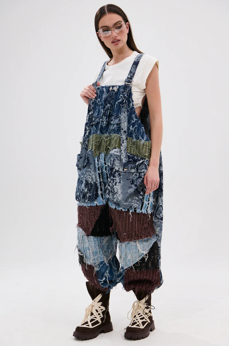 JUST LIKE THAT BAGGY FIT OVERALLS IN PATCHWORK DENIM - Image 4