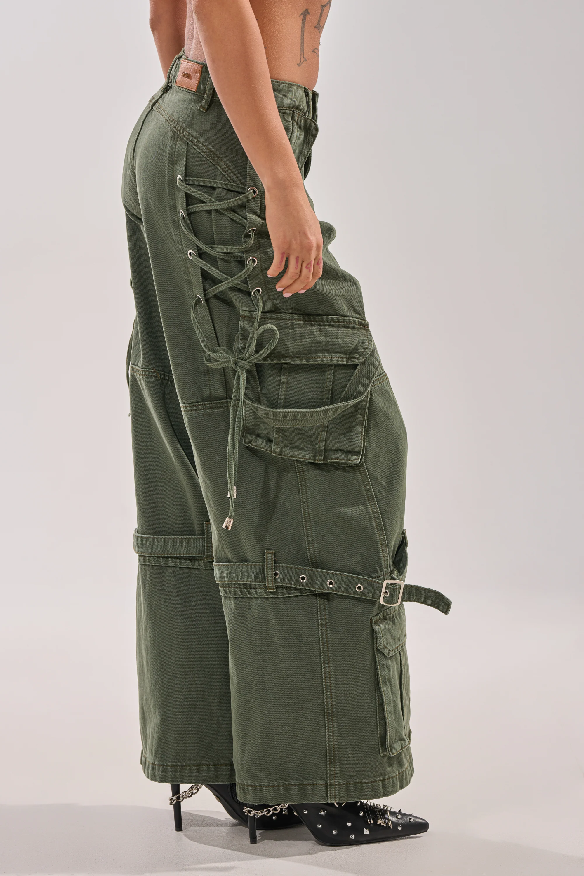 KARA CARGO DENIM - Image 5