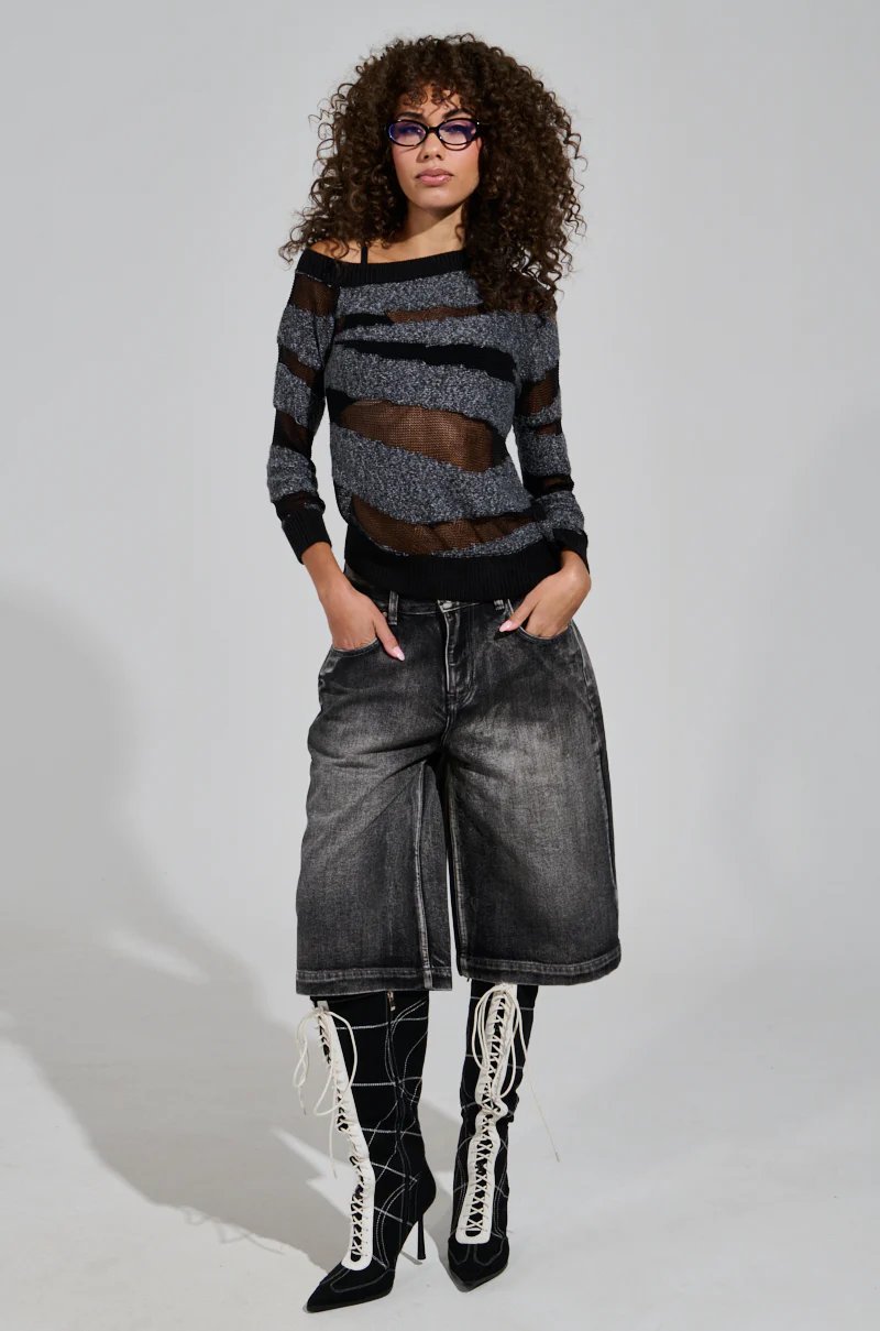 KASHA CREWNECK SWEATER IN GREY - Image 6