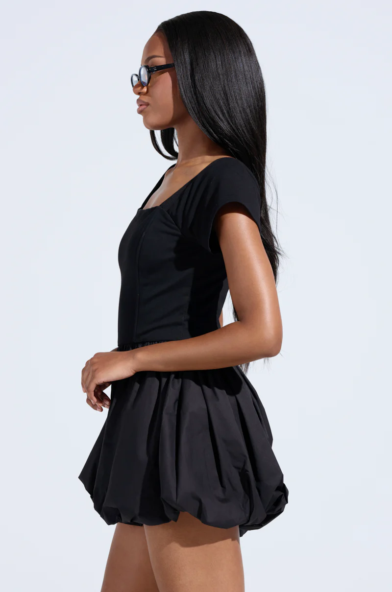 KEEP IT SIMPLE BUBBLE ROMPER - Image 4