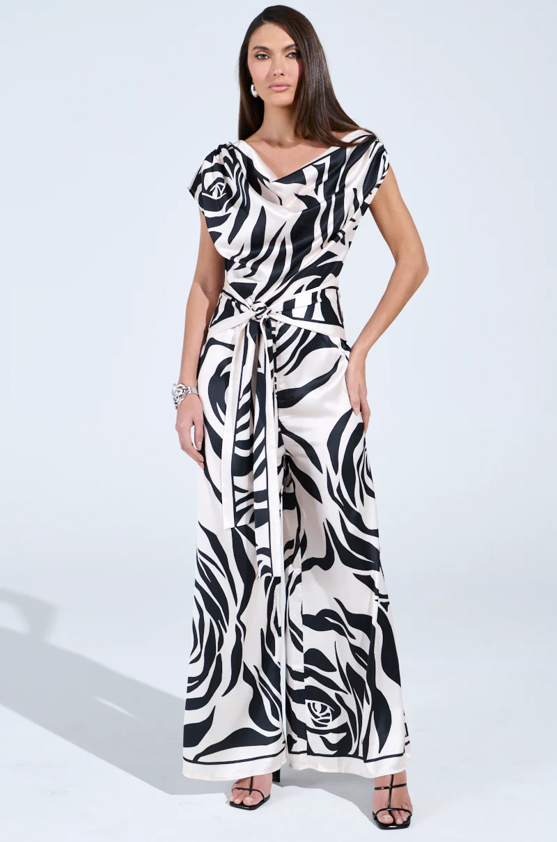 KEEP LOOKING ABSTRACT JUMPSUIT - Image 2