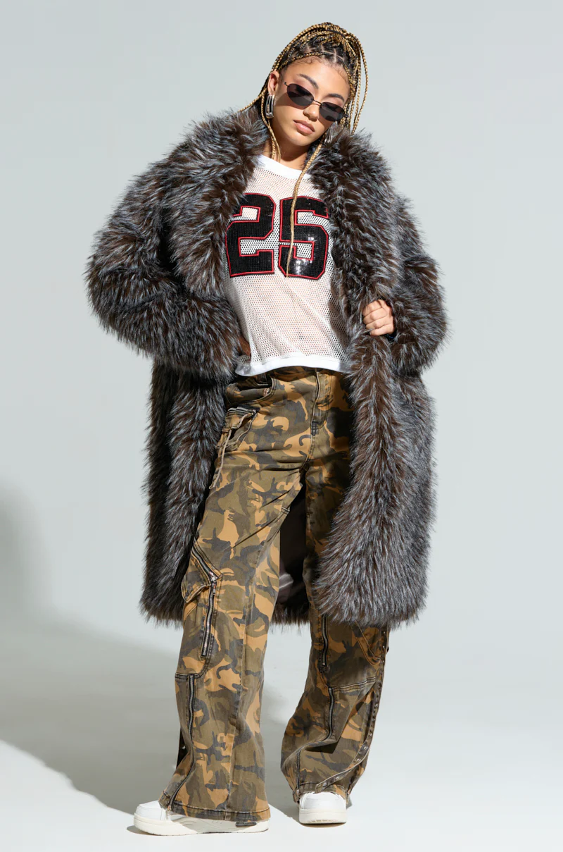 KEEP TO MYSELF FAUX FUR JACKET - Image 4