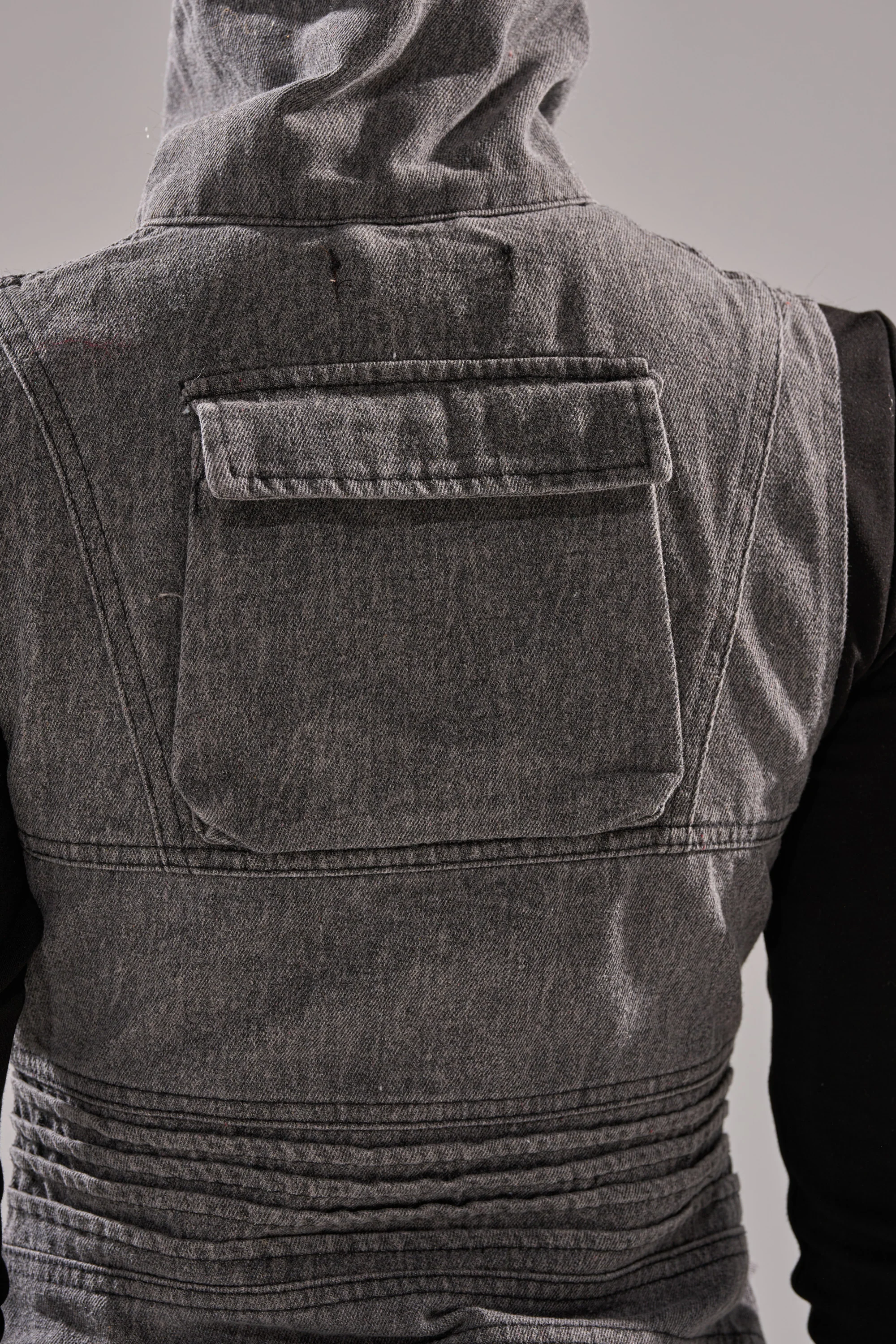 KEEP YOU WAITING DENIM VEST - Image 8