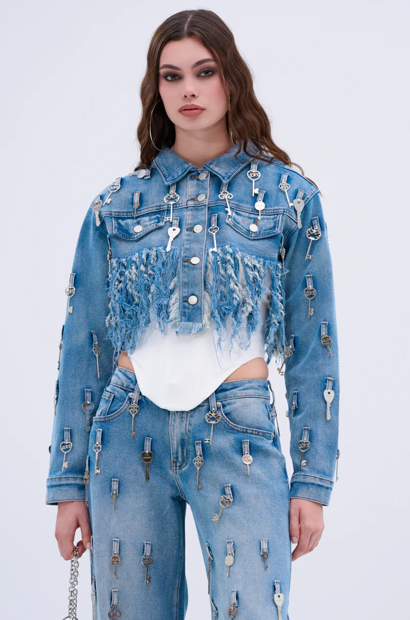 KEY TO THE CITY CROPPED DENIM JACKET - Image 3