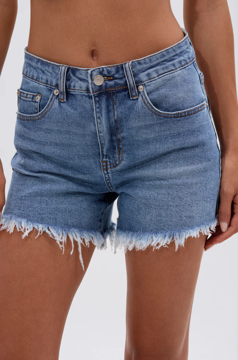 KISS MY PATCH DENIM SHORT - Image 10