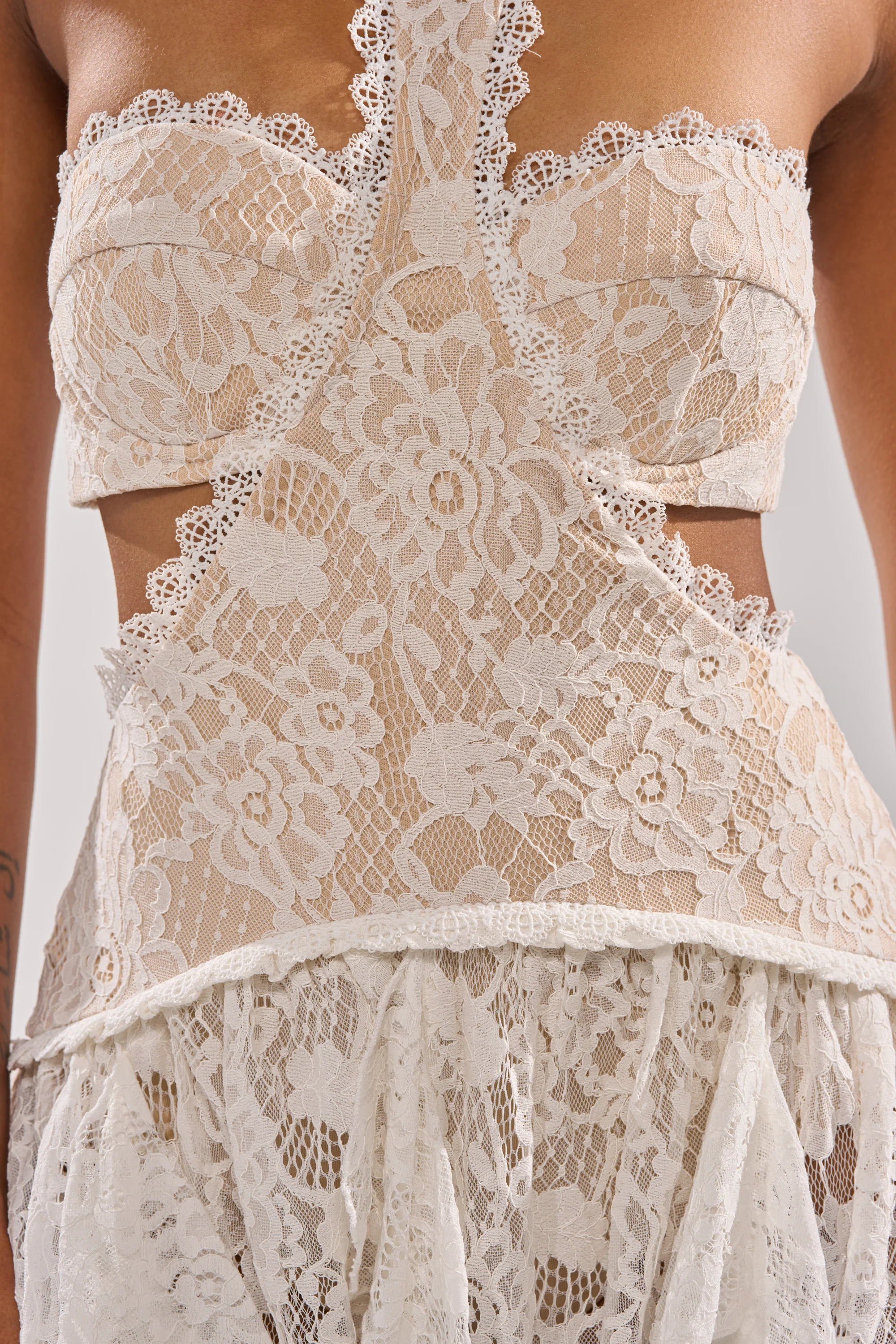 KYLA LACE MAXI DRESS - Image 9