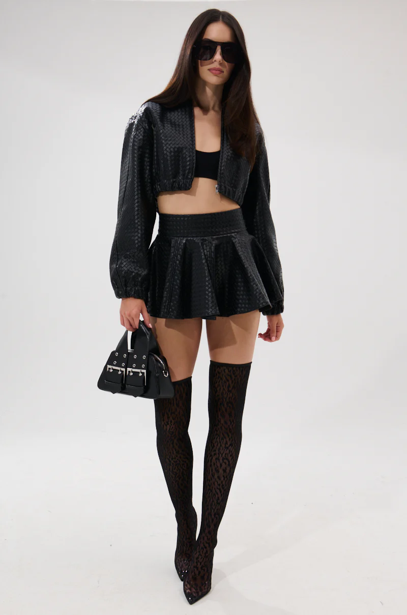 KYLIE HOODED BOMBER - Image 10
