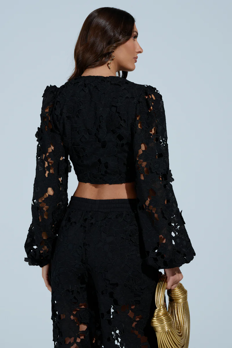 LATE NIGHT DREAMS FLORAL CUTOUT CROPPED BLOUSE - Image 4