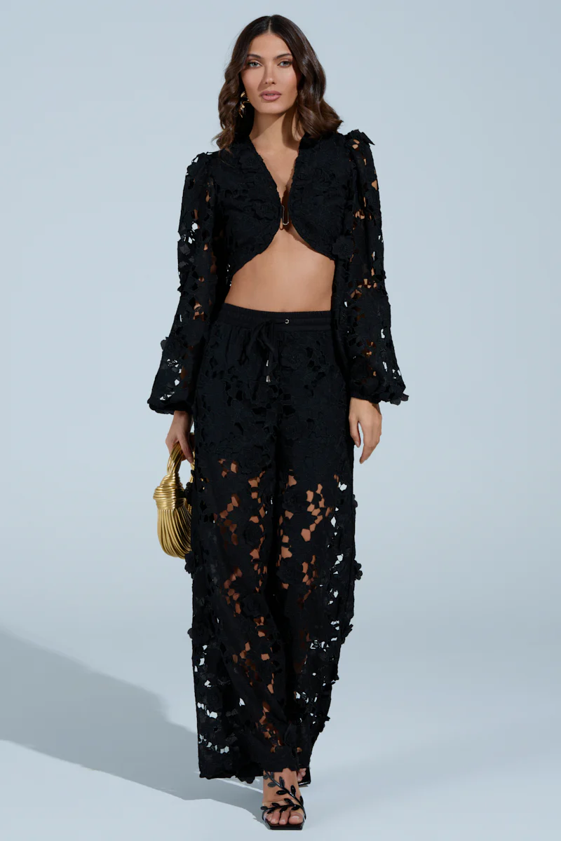 LATE NIGHT DREAMS FLORAL CUTOUT CROPPED BLOUSE - Image 5