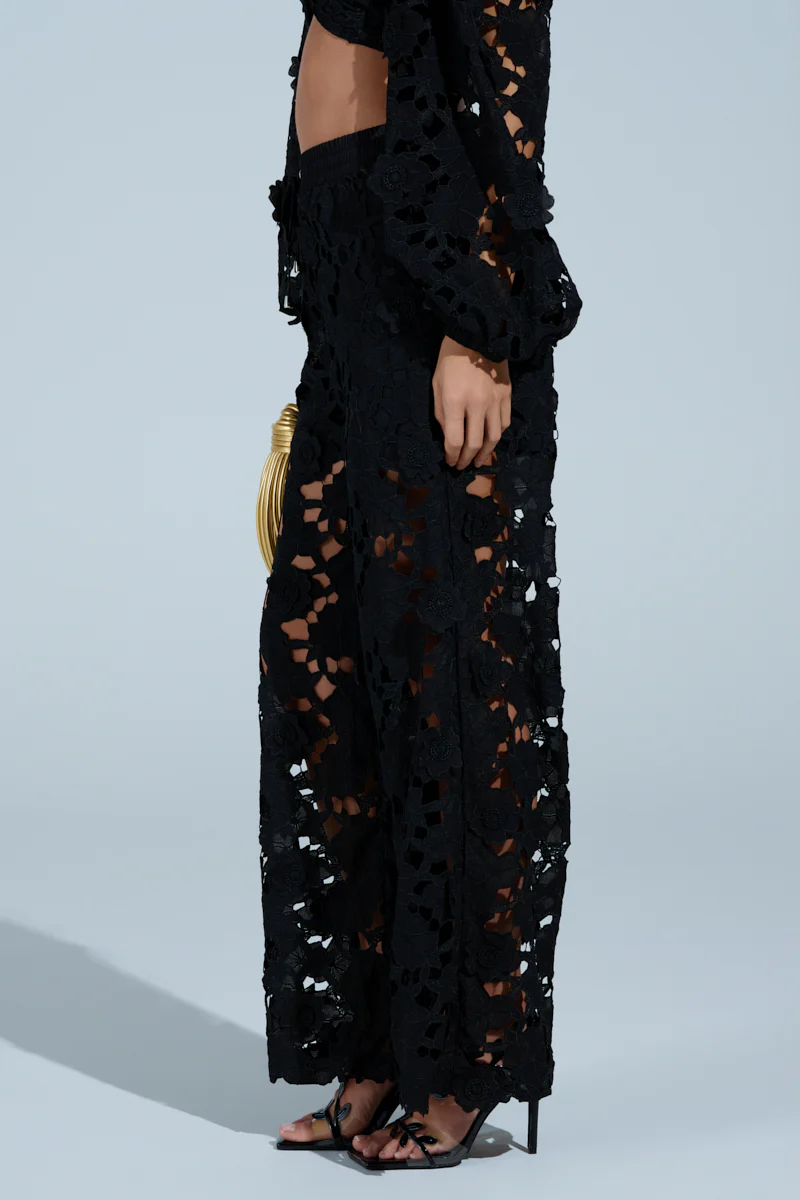 LATE NIGHT DREAMS FLORAL CUTOUT WIDE LEG PANT - Image 4