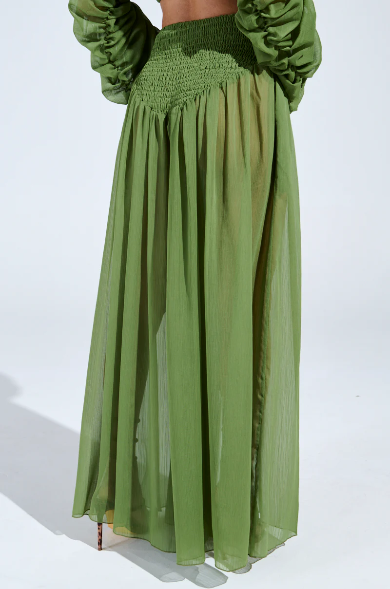 LAURA RUCHED PALAZZO PANT IN GREEN - Image 6