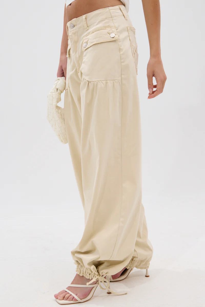 LAY IT LOW BALLOON PANT IN BEIGE - Image 3