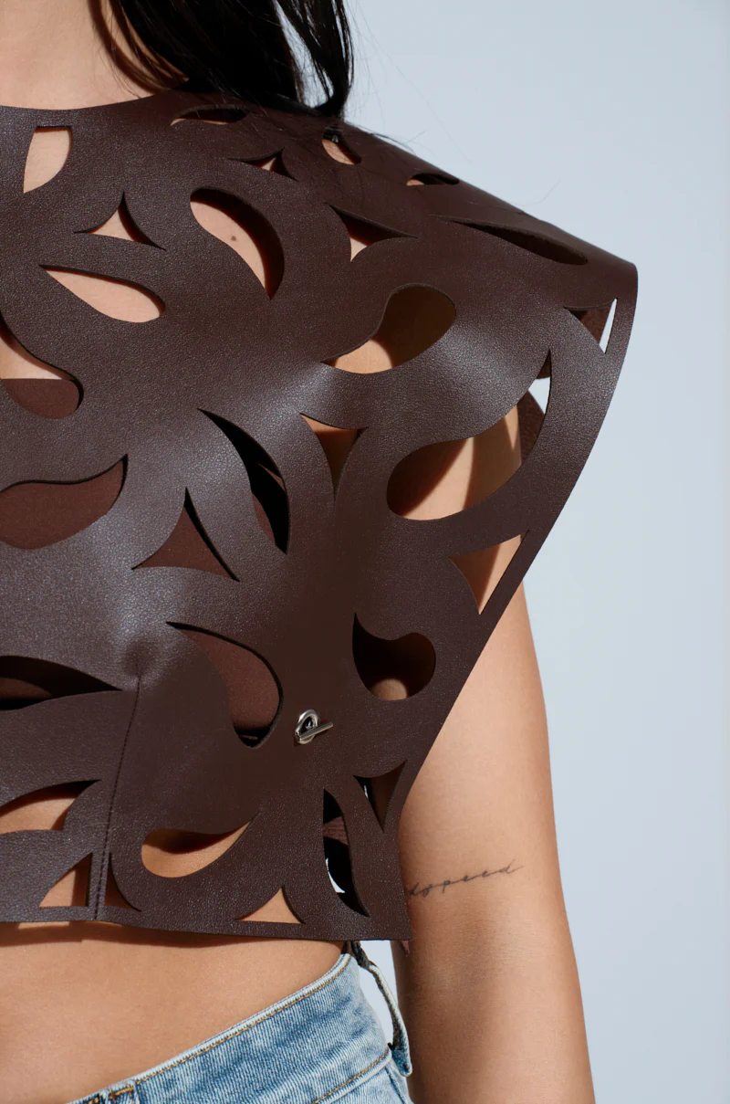 LAY LOW CUT OUT BLOUSE - Image 11