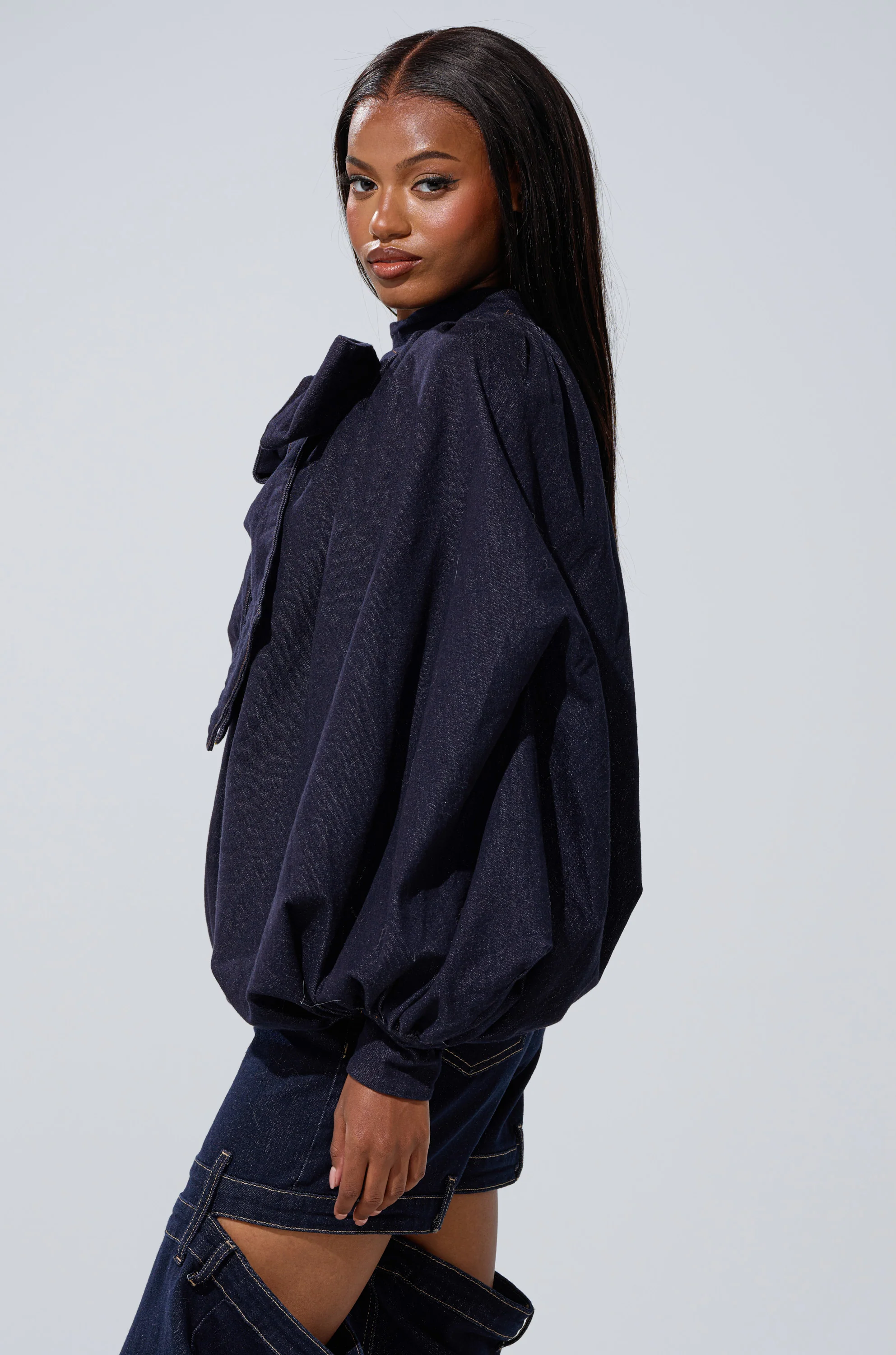 LEAH RUCHED DENIM MOCK NECK TOP IN DARK BLUE DENIM - Image 6