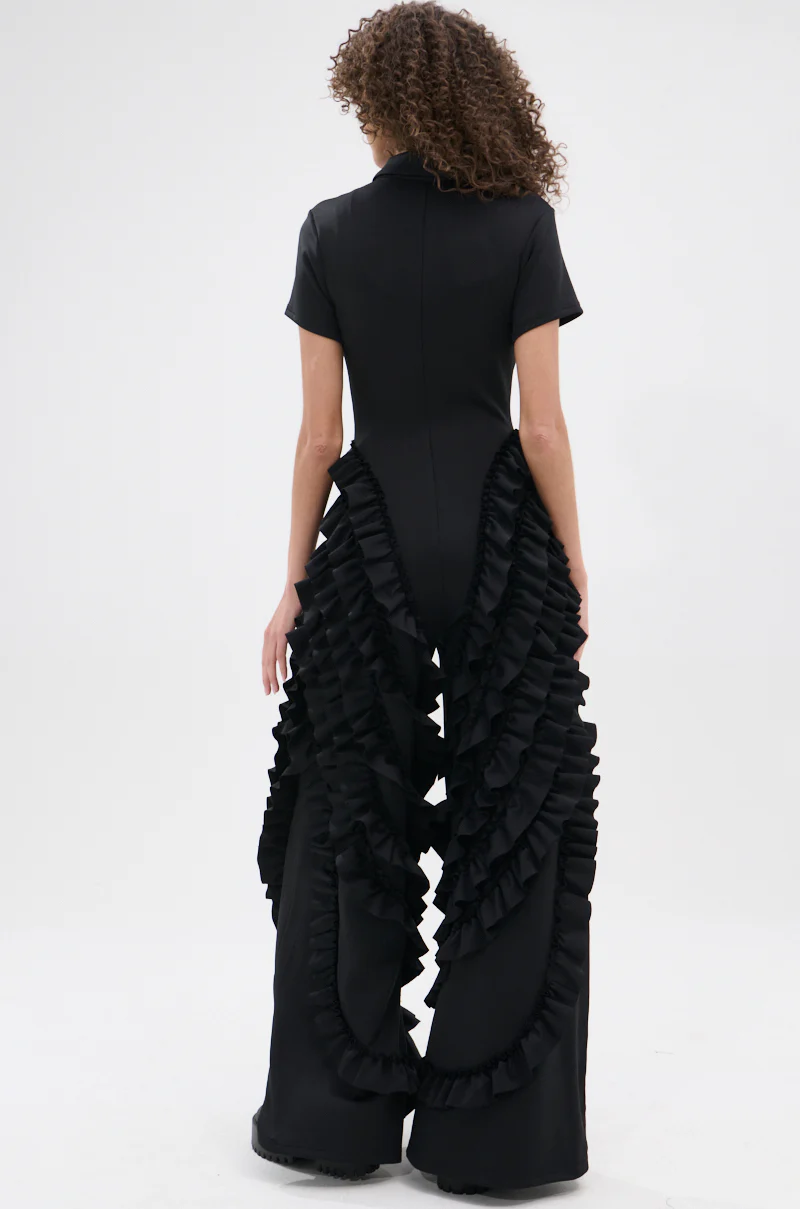 LEAVE IT RUFFLED JUMPSUIT IN BLACK - Image 5