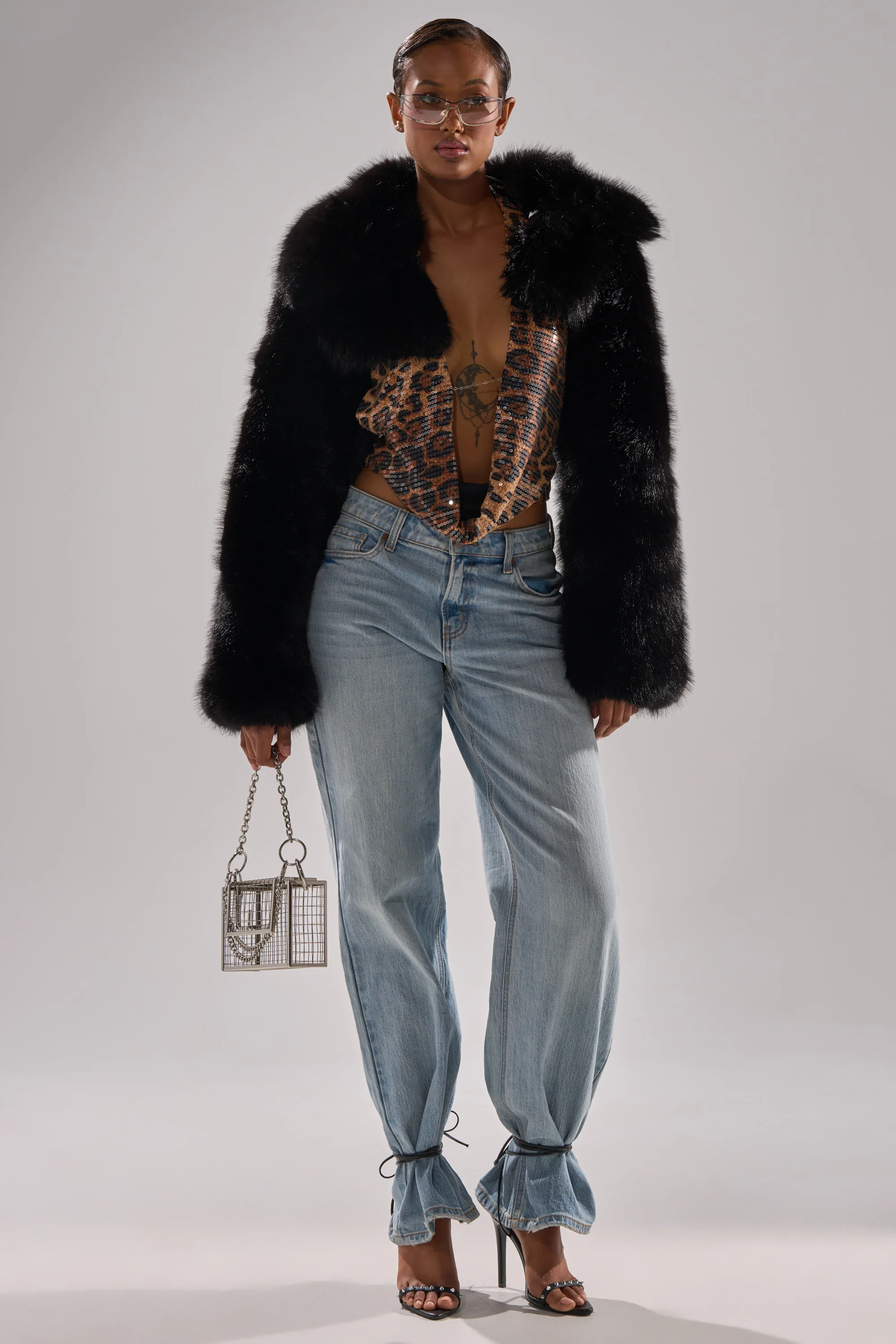 LEILA ULTRA CROP FAUX FUR IN BLACK - Image 6