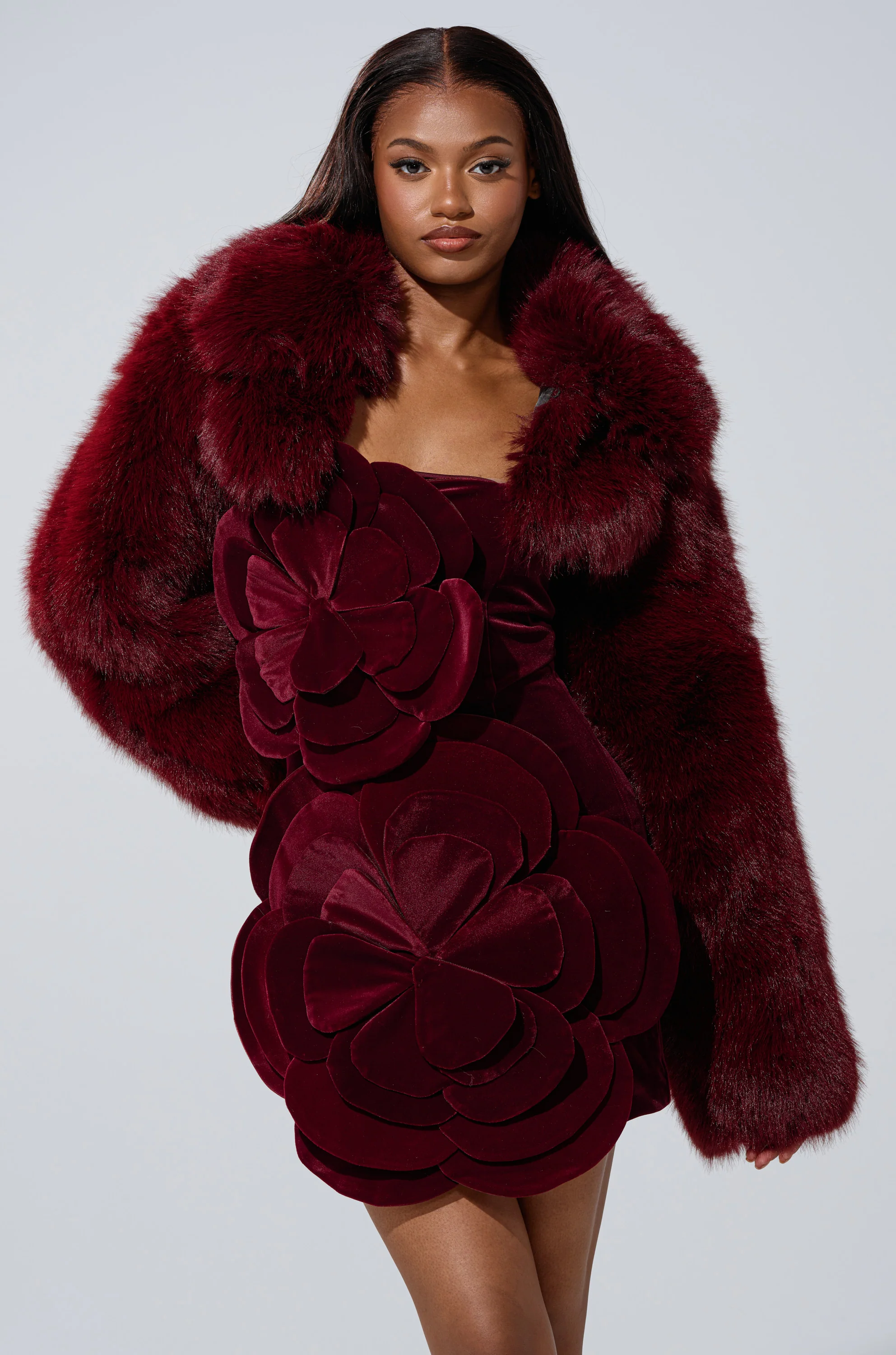 LEILA ULTRA CROP FAUX FUR IN BURGUNDY - Image 5