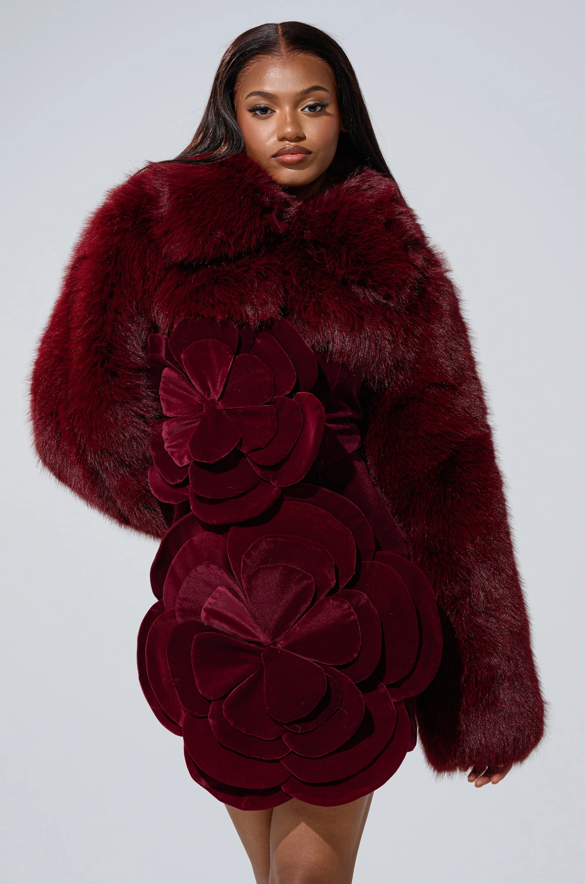 LEILA ULTRA CROP FAUX FUR IN BURGUNDY - Image 8