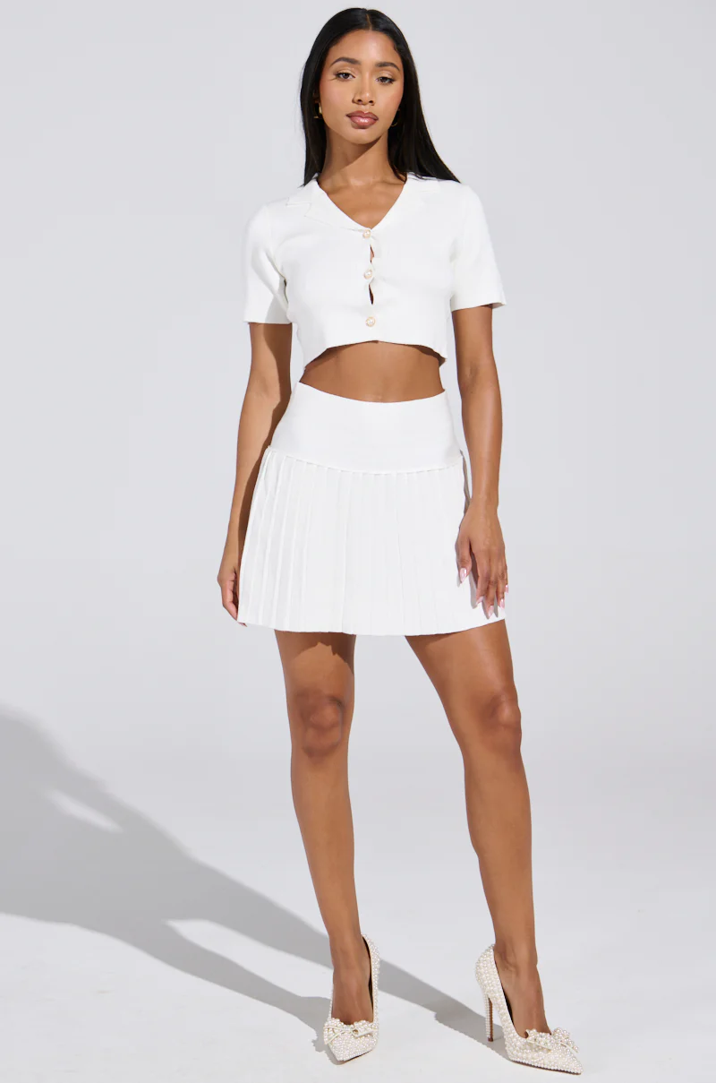 LEMONY EMILY PLEATED MINI SKIRT IN WHITE - Image 6