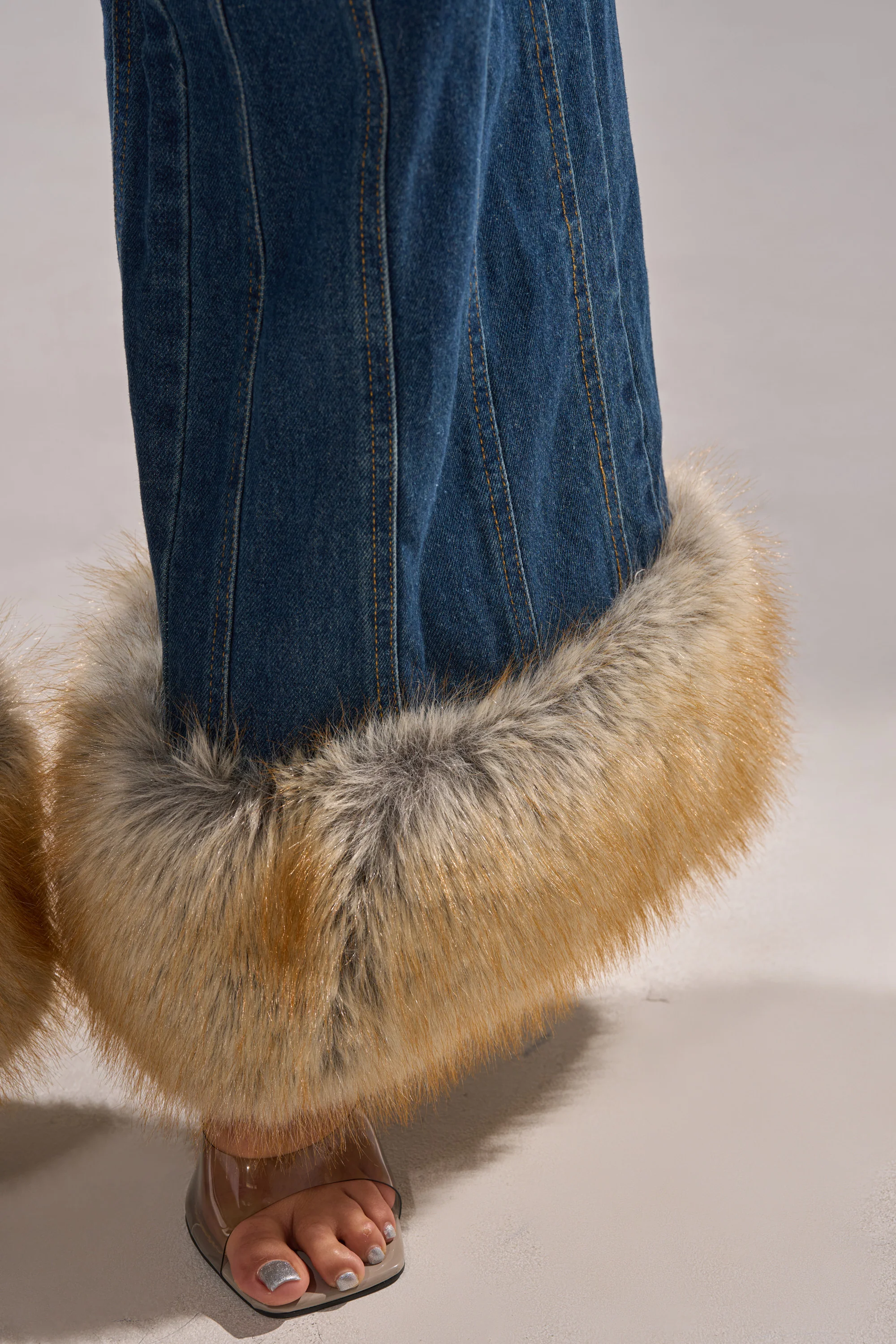 LENNOX DENIM JUMPSUIT WITH FUR ACCENTS - Image 11