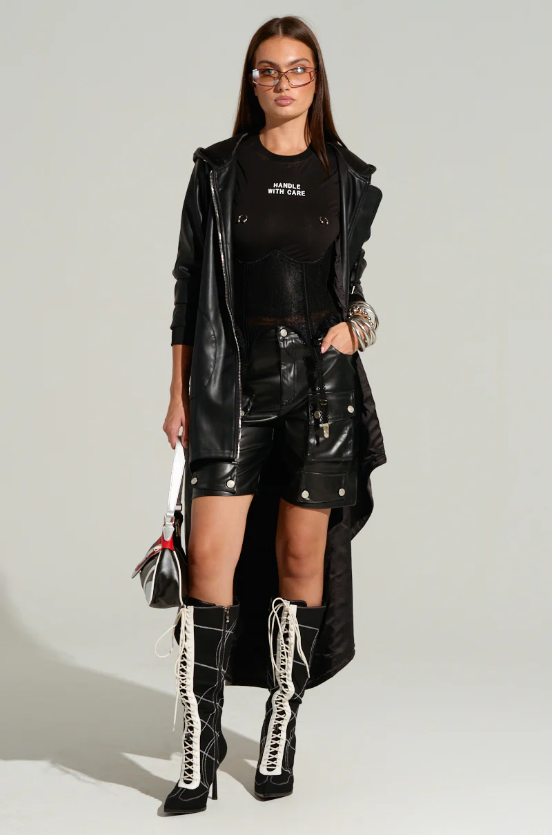 LERAY FAUX LEATHER BERMUDA SHORTS IN BLACK - Image 6