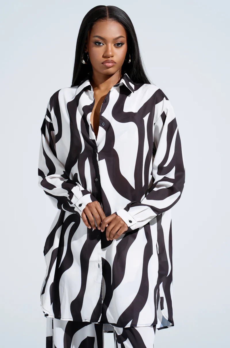 LET IT GO BUTTON DOWN TOP - Image 2