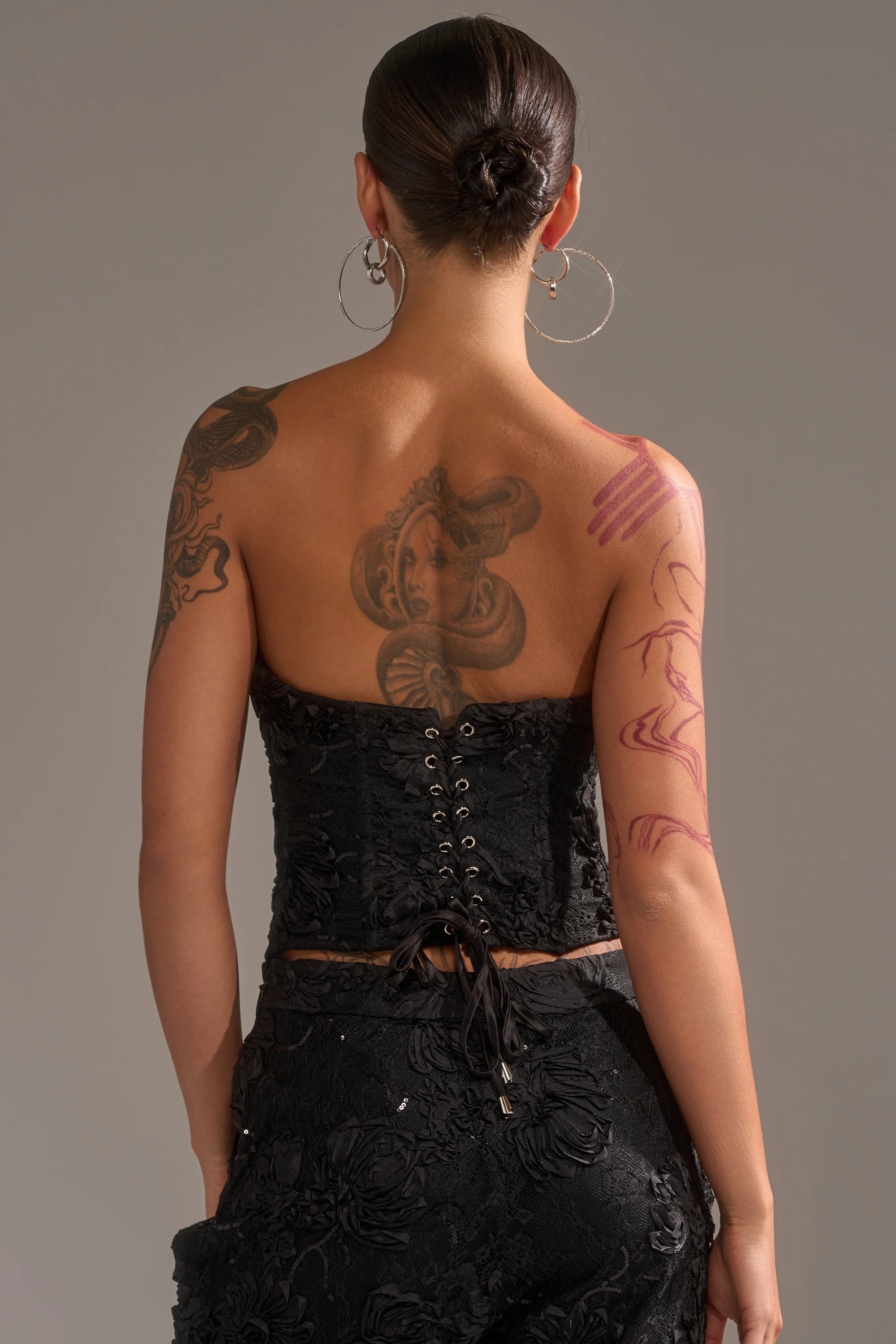 LET IT GO LACE CORSET - Image 4