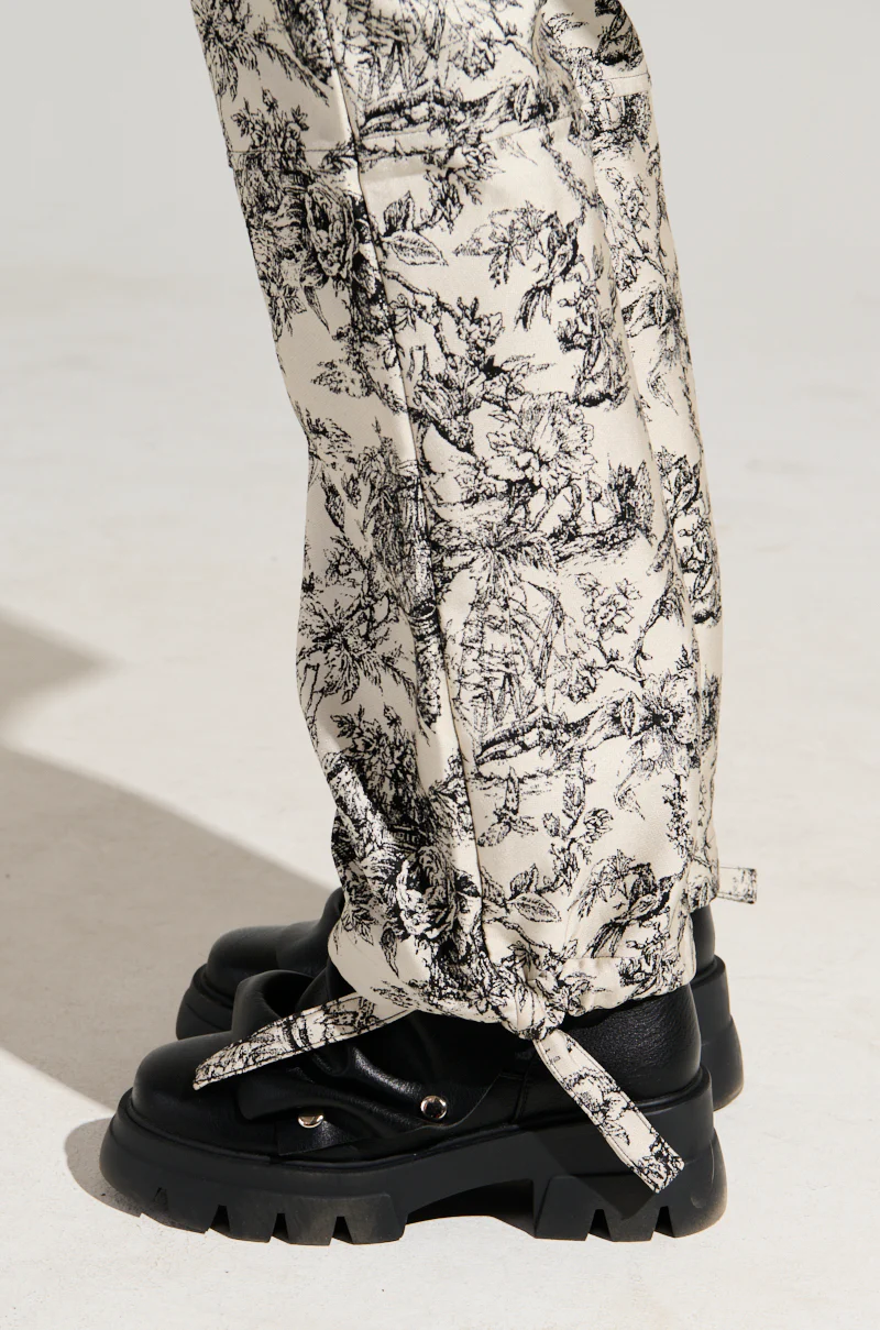 LET ME GO TROUSER - Image 7