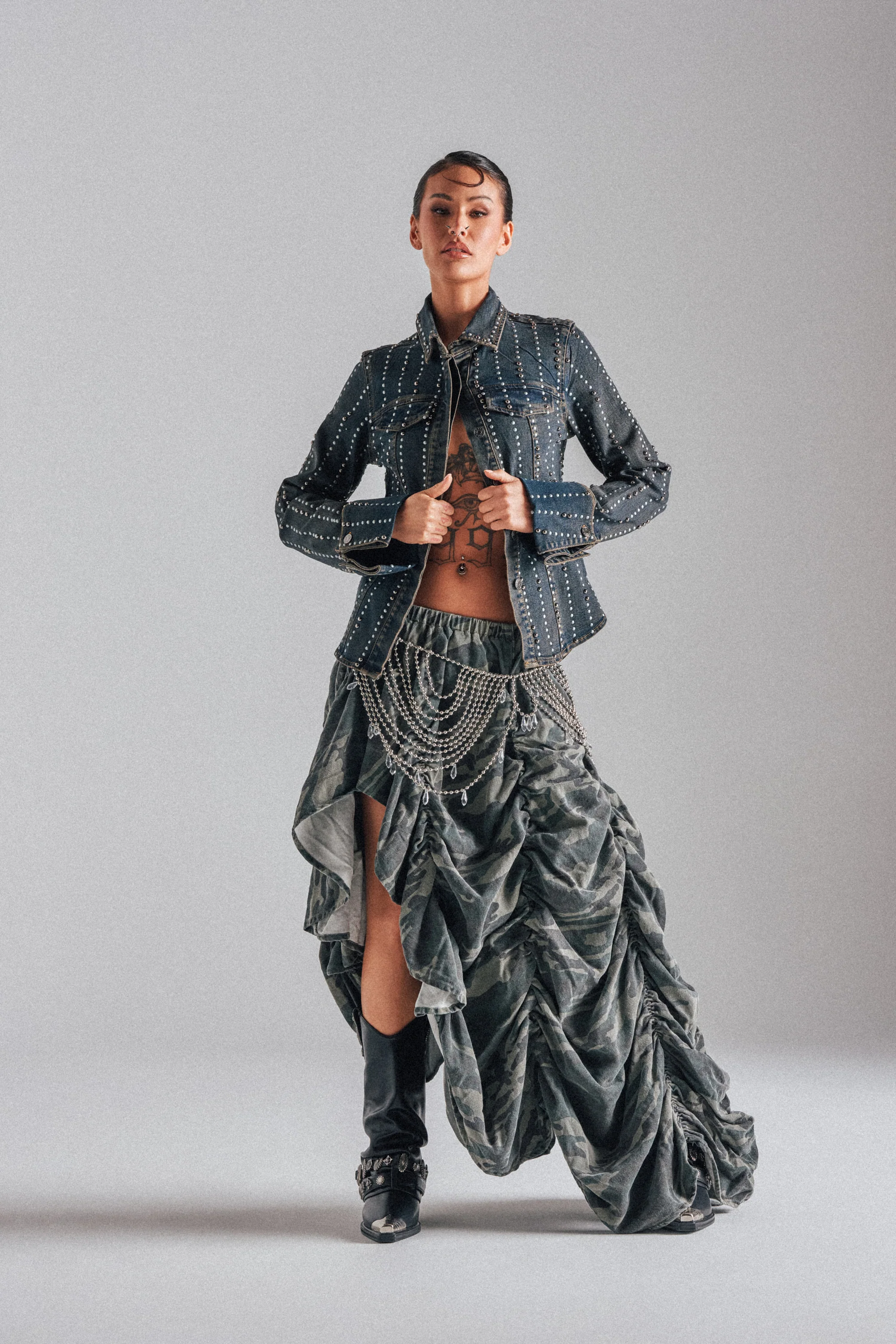 LETS CHANGE IT UP RUCHED MIDI SKIRT IN CAMO - Image 2