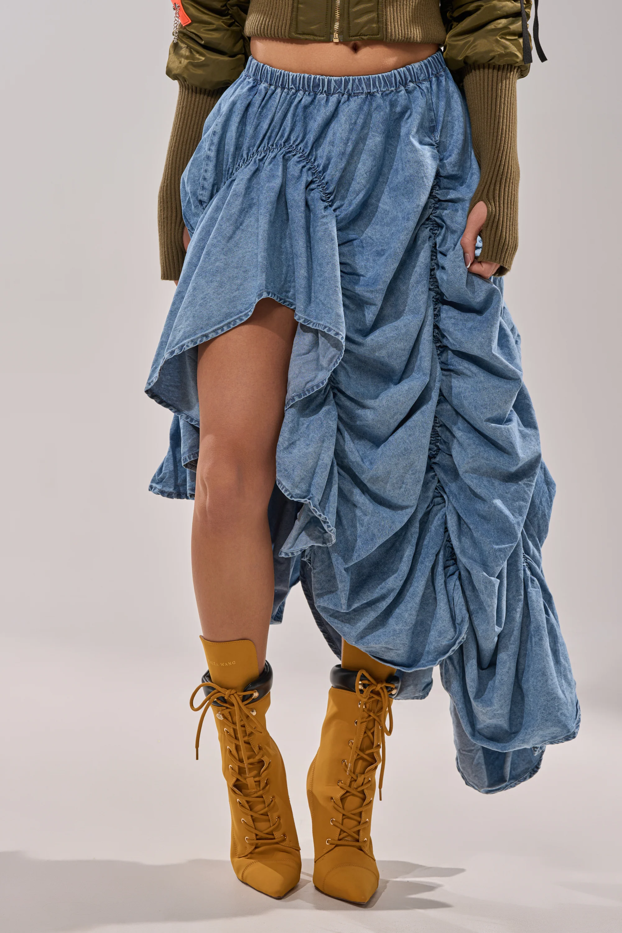 LETS CHANGE IT UP RUCHED MIDI SKIRT IN CHAMBRAY - Image 3