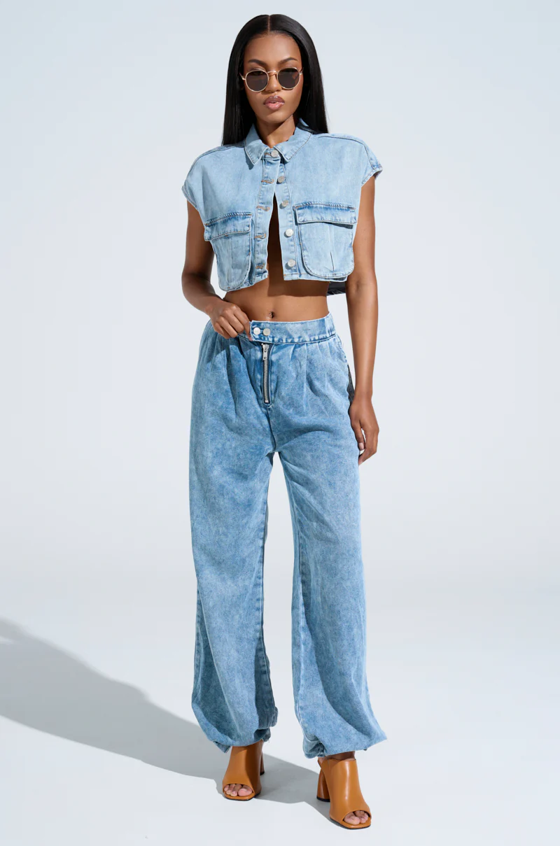 LEXI LIGHTWEIGHT DENIM PANT - Image 2
