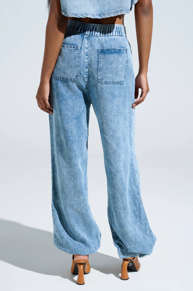 LEXI LIGHTWEIGHT DENIM PANT - Image 4
