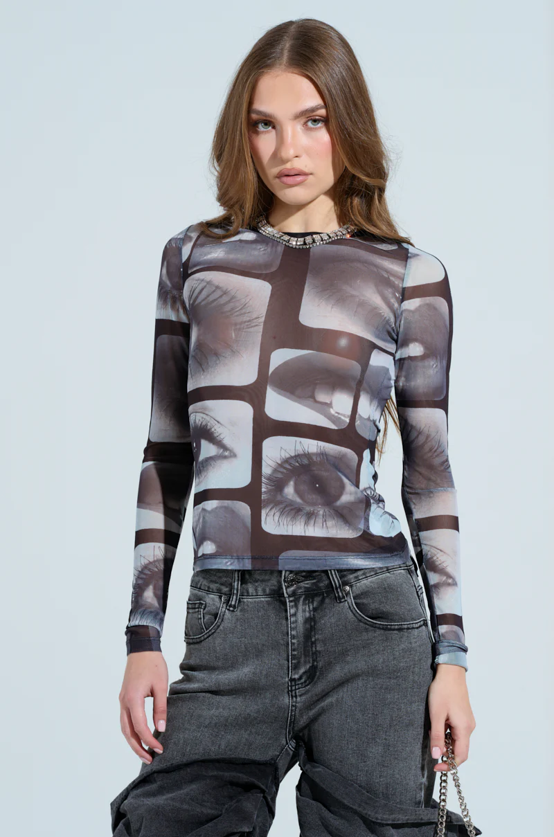 LIBBY MESH GRAPHIC TEE - Image 2