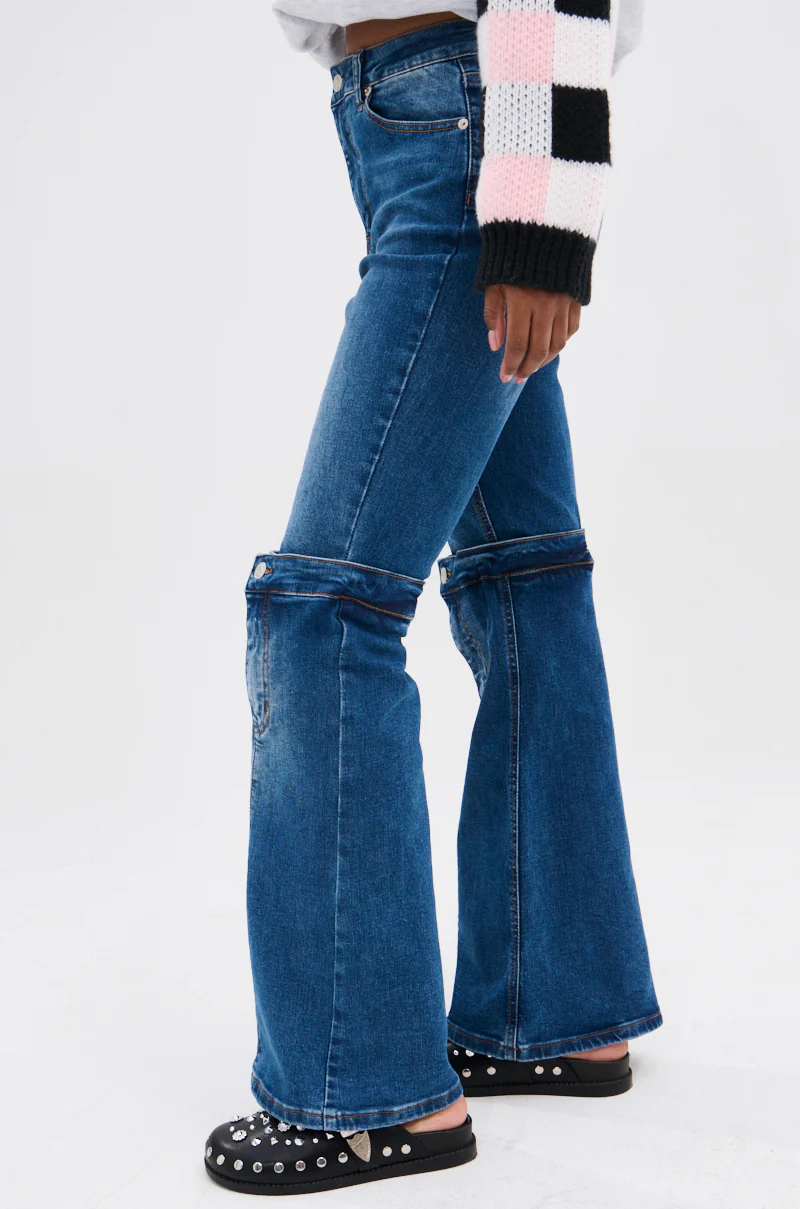 LIE TO ME EXPOSED KNEE DENIM JEANS - Image 5