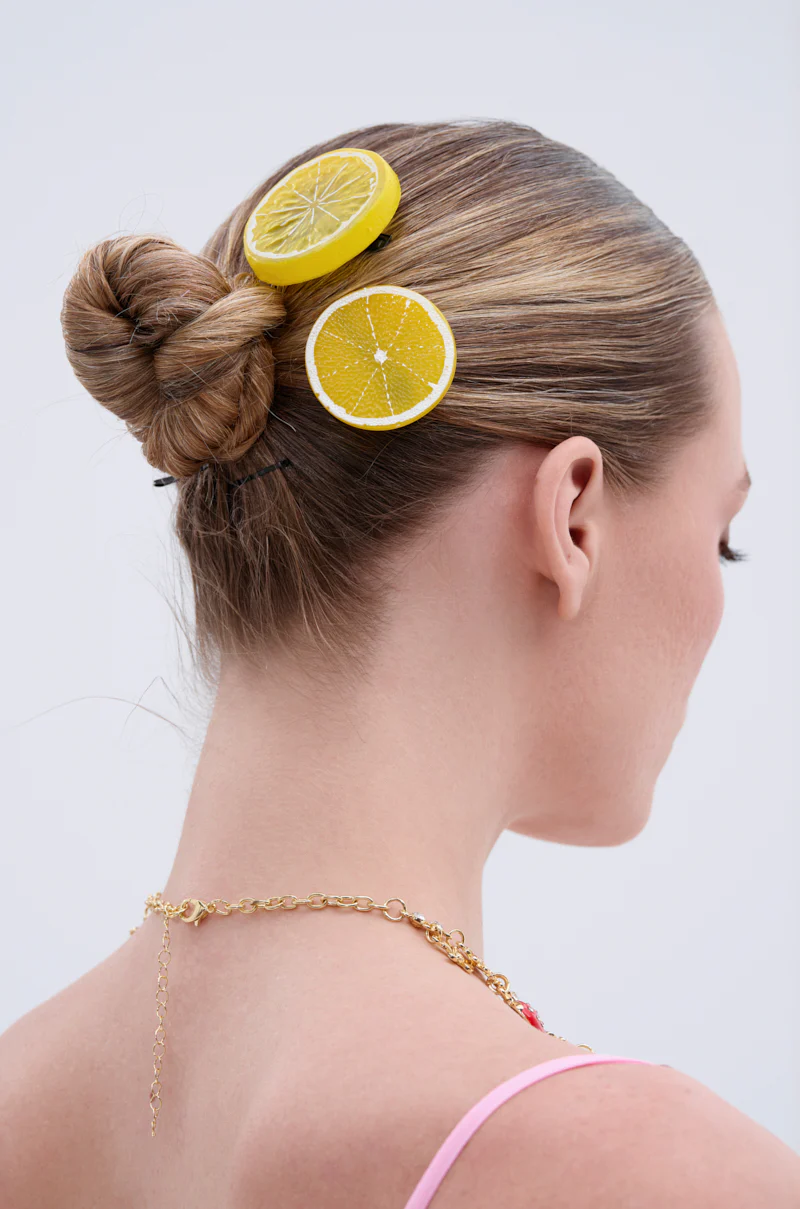 LIFE GIVES YOU LEMONS HAIR CLIP SET - Image 2