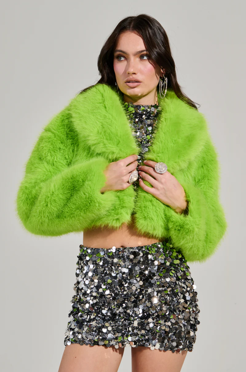 LIGHTS OUT CROPPED FAUX FUR JACKET IN LIME - Image 2