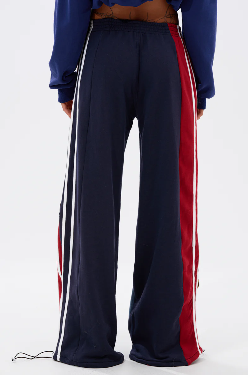 LIGHTS OUT TWO-IN-ONE JEANS - Image 7