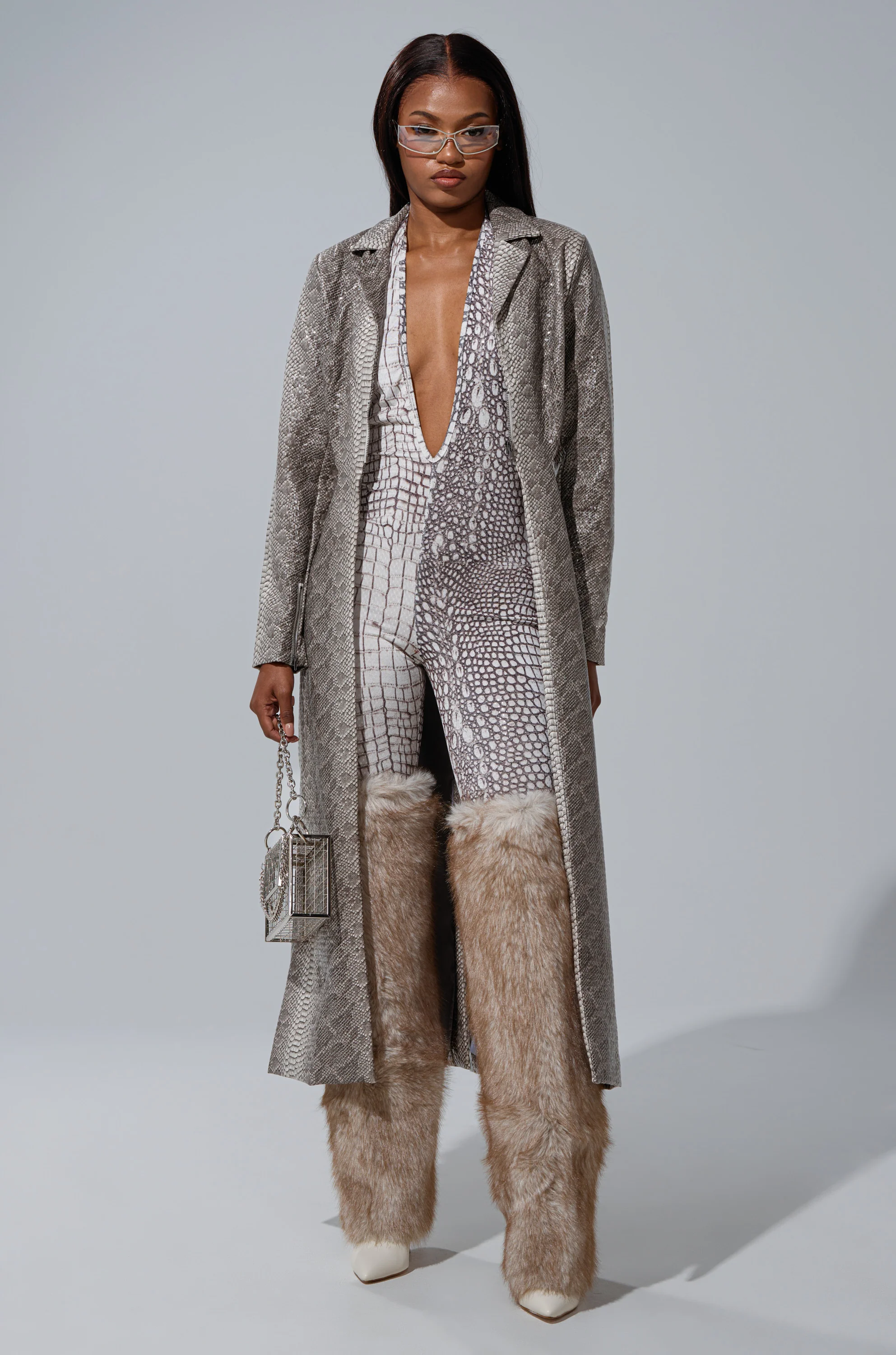 LILA CUTOUT TRENCH - Image 2