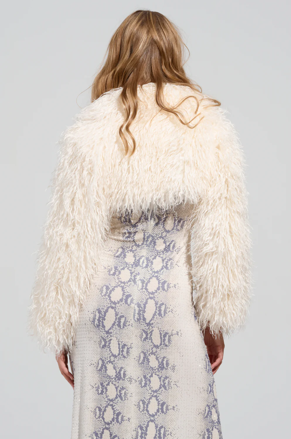 LILIANA ULTRA CROP FAUX FUR - Image 3