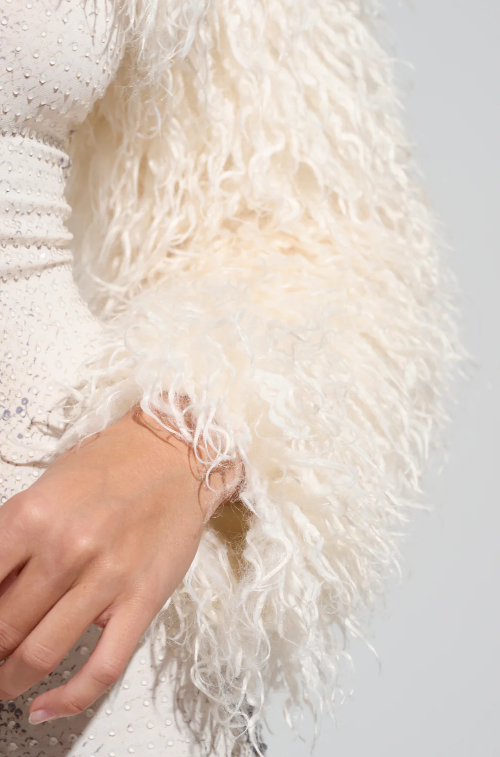 LILIANA ULTRA CROP FAUX FUR - Image 7