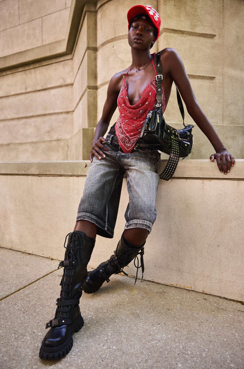 LITERAL PERFECTION BLACK DENIM BERMUDA SHORTS - Image 2