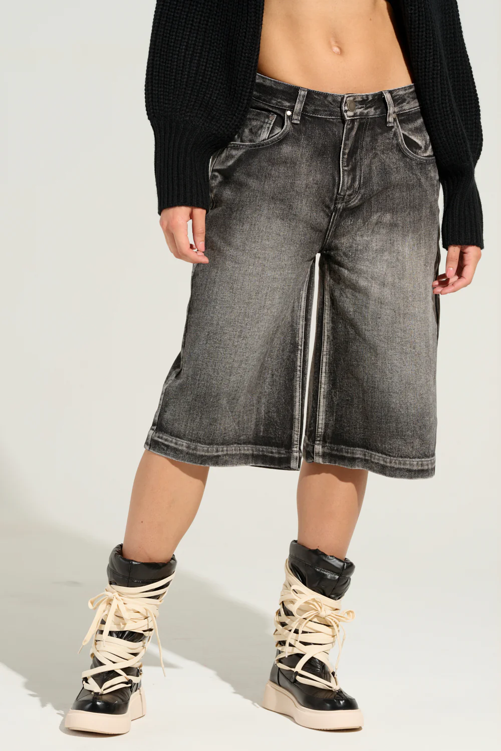 LITERAL PERFECTION BLACK DENIM BERMUDA SHORTS - Image 3
