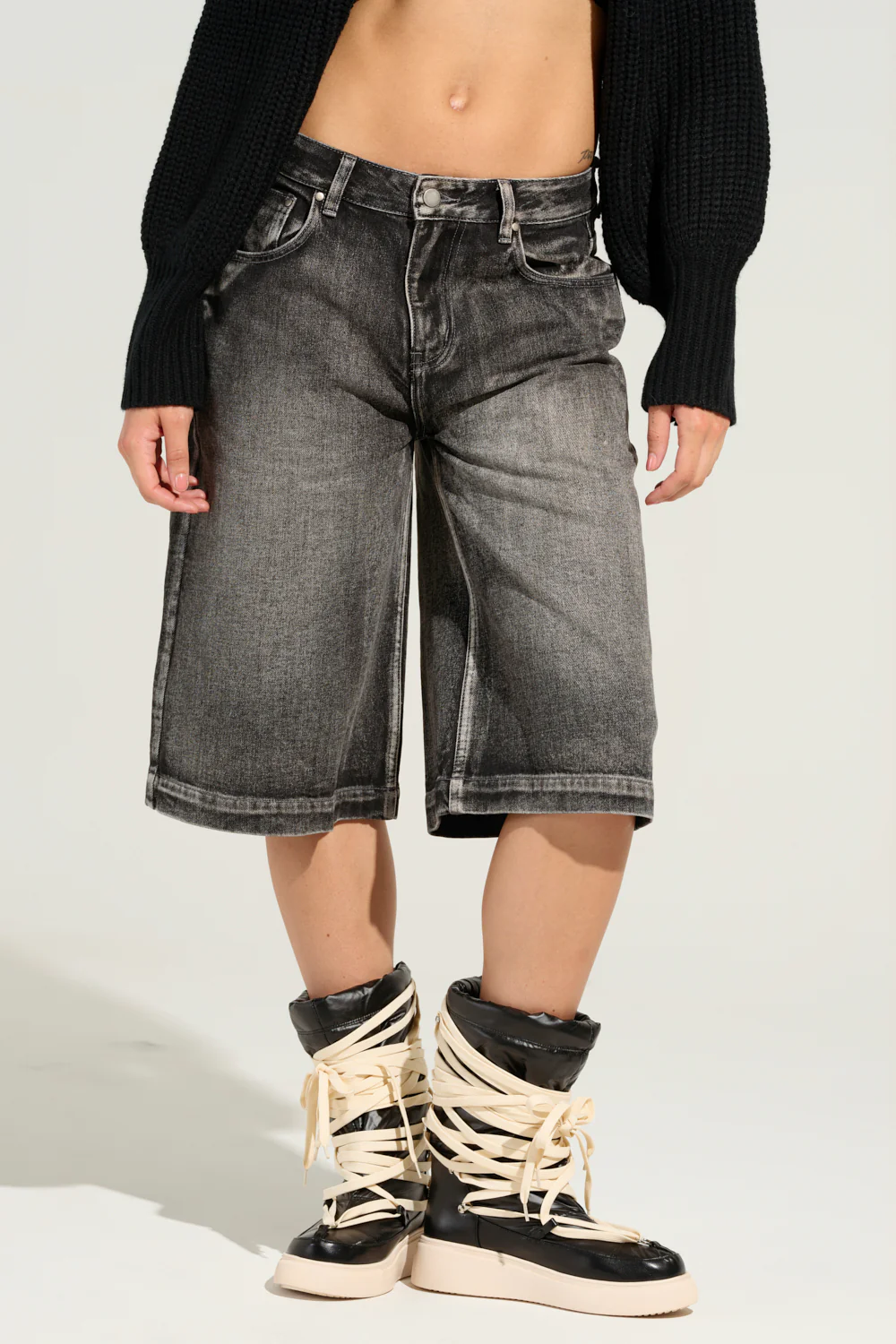 LITERAL PERFECTION BLACK DENIM BERMUDA SHORTS - Image 5