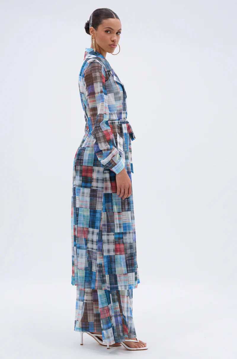 LIVING THE LIFE PLAID MESH TRENCH - Image 7
