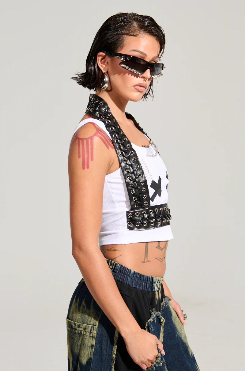 LOCKED DOWN TANK - Image 3