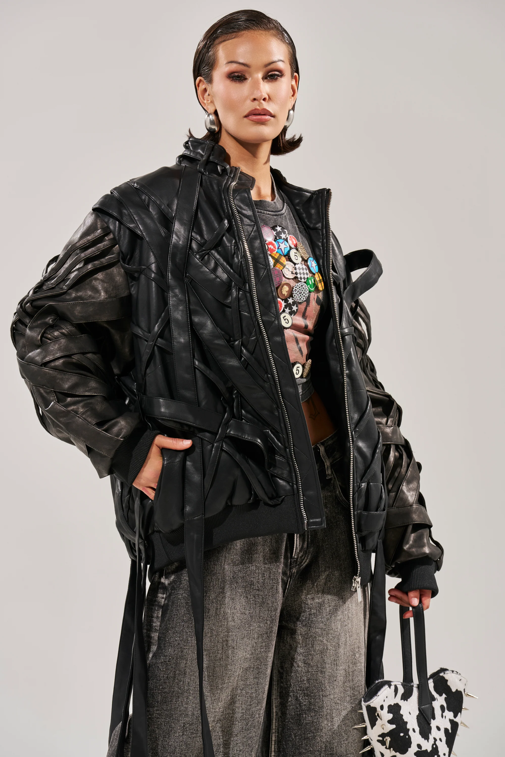 LOCKED IN STRAP BOMBER - Image 4
