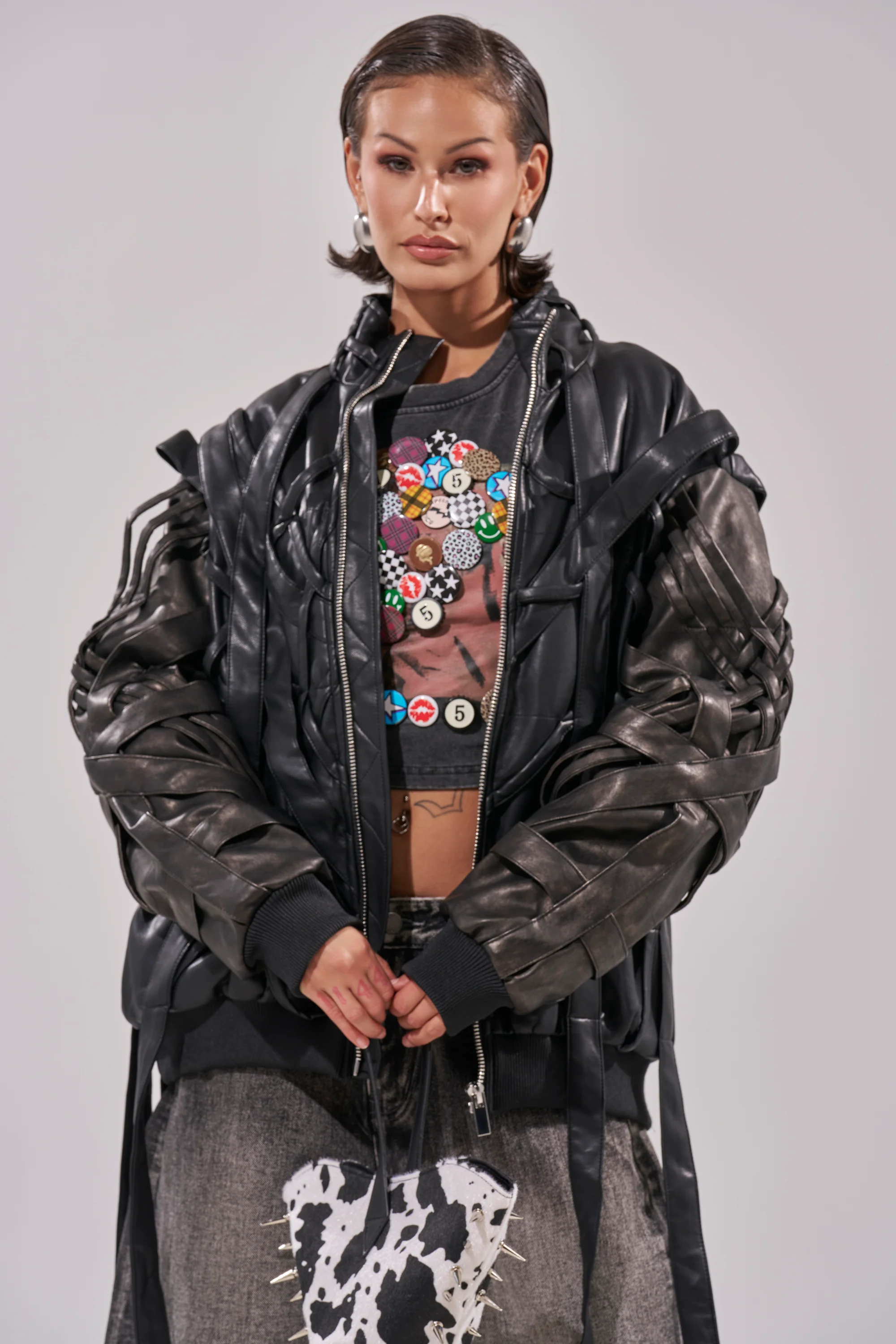LOCKED IN STRAP BOMBER - Image 5
