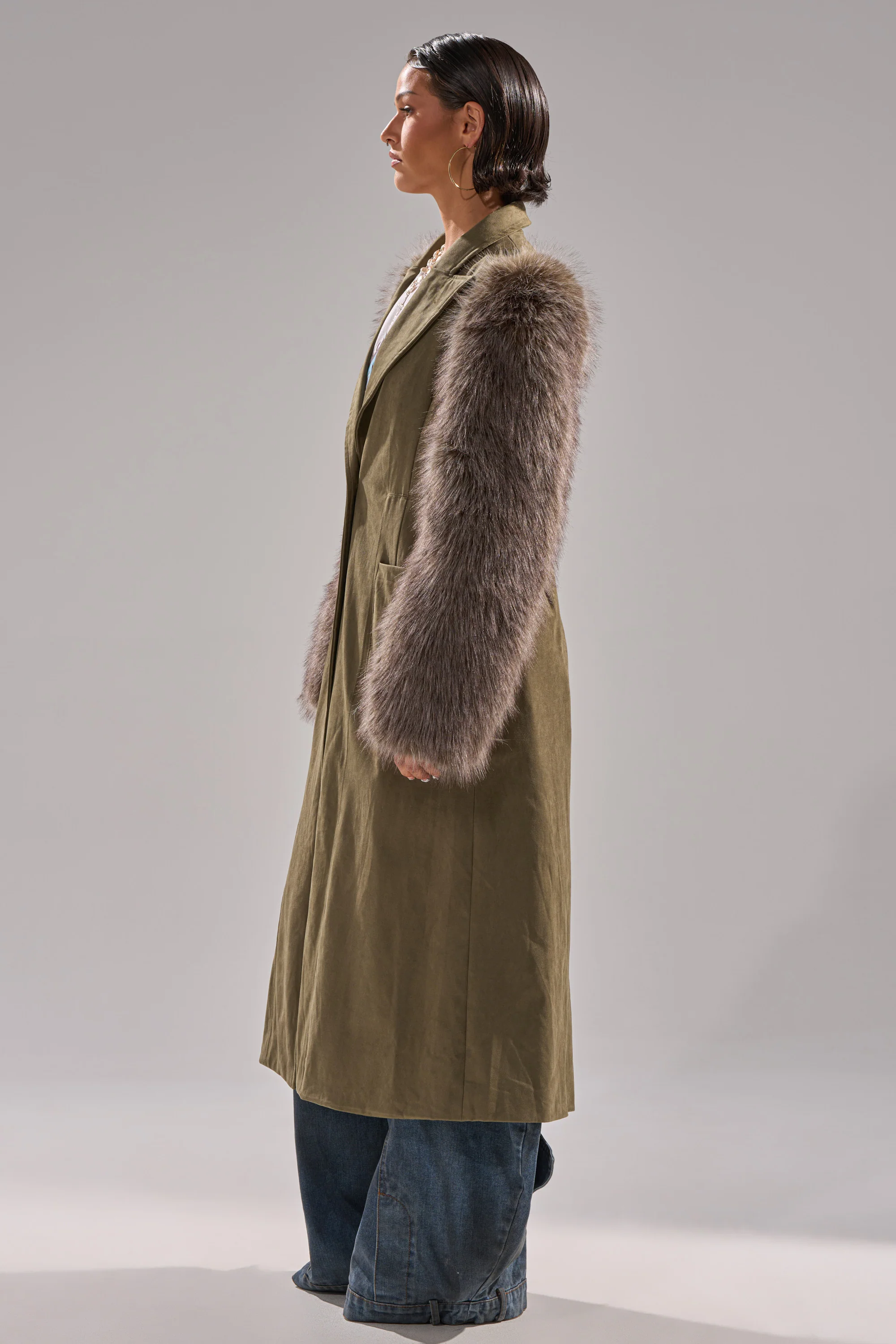 LOLITA FUR SLEEVE TRENCH - Image 11